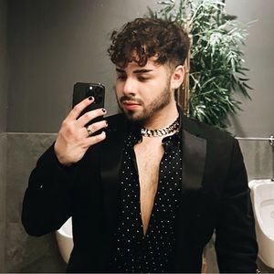 Meet your Posher, James